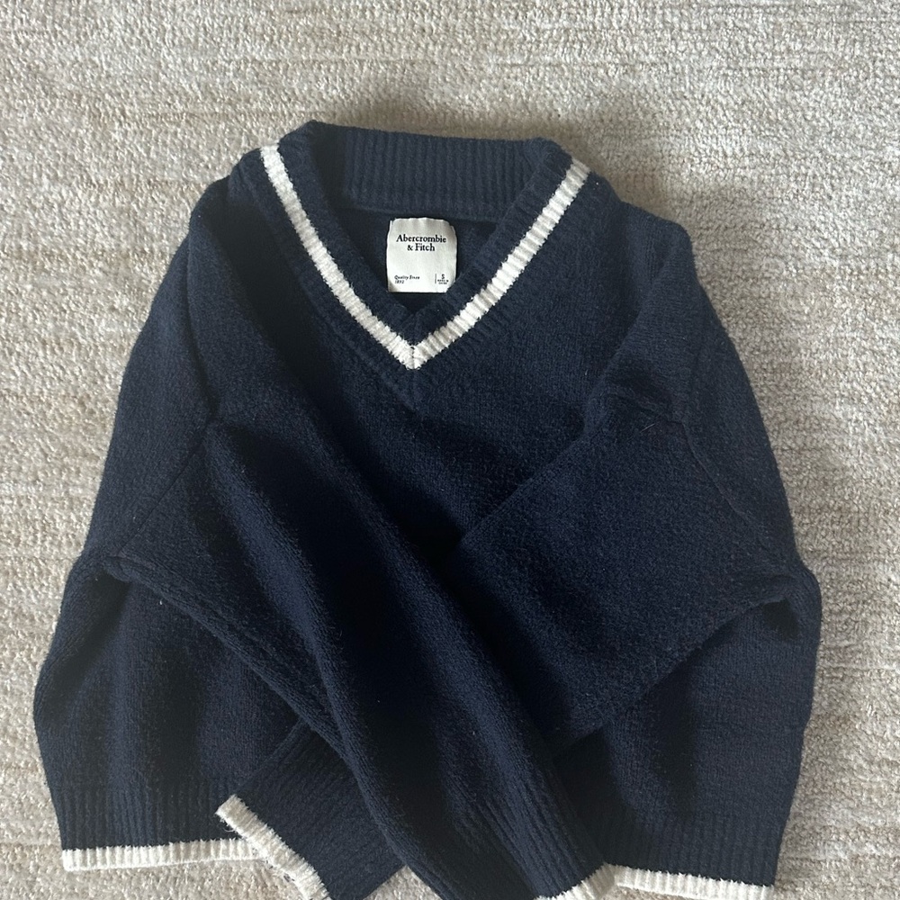 Abercrombie blue v neck sweater